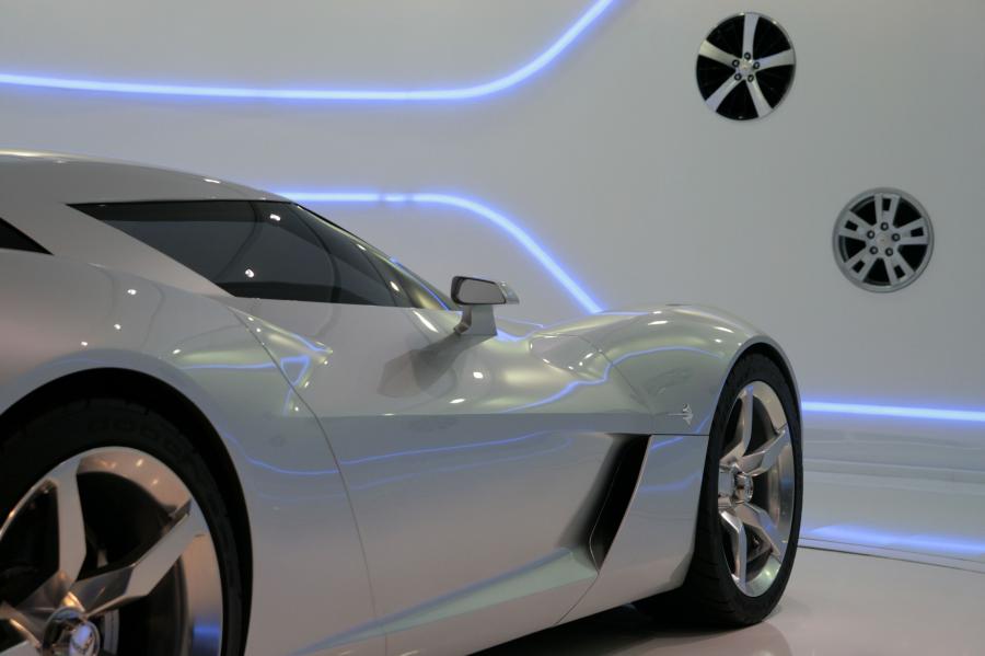  Chevrolet Stingray Concept 2009 года  (фото 30 из 55)